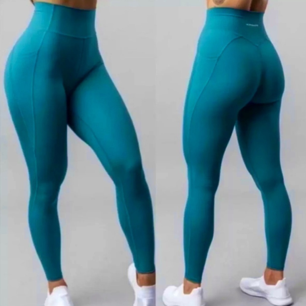 Alphalete - Alphalux pocket legging